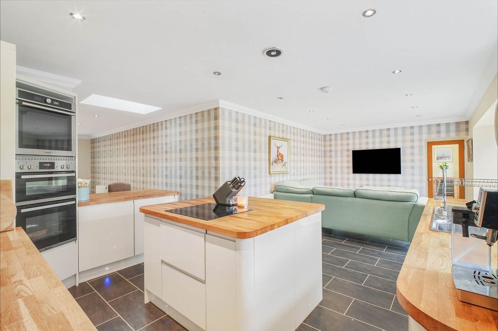 Additional image 6 of 5 bed villa for saleLondon Road, Kilmarnock KA3