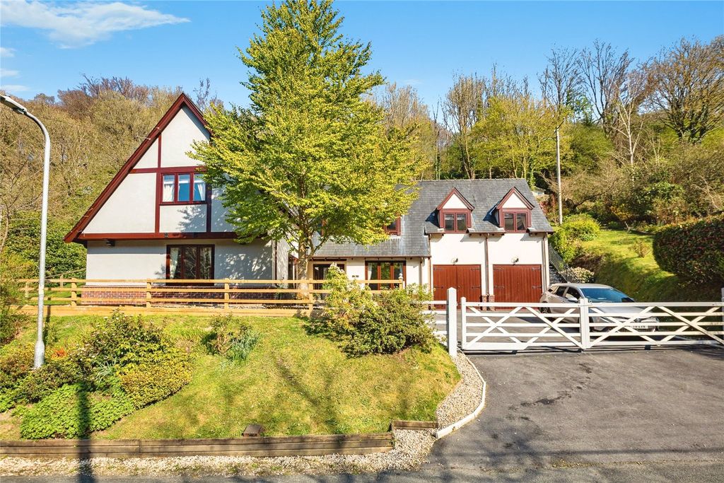 Property photo 1 of 40 Picture No. 98