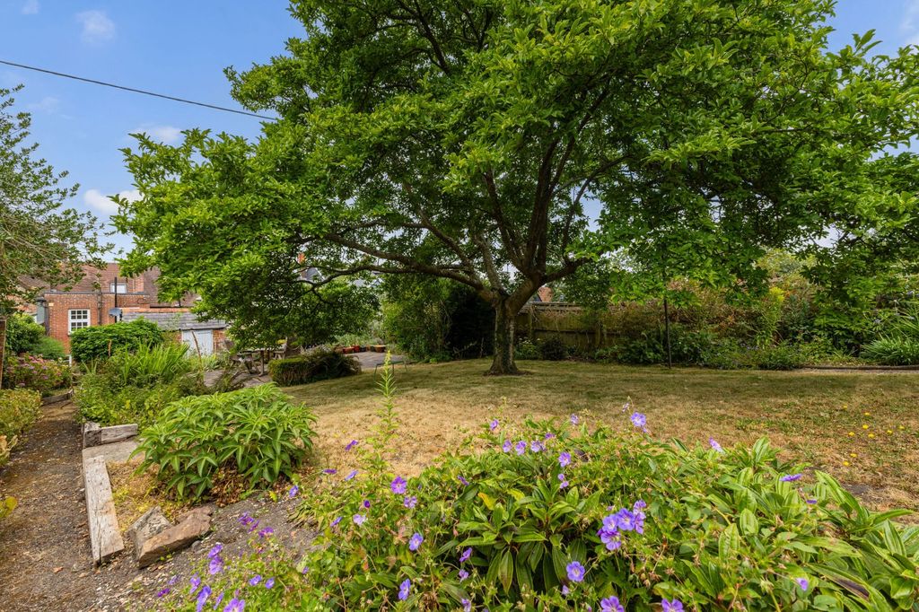 Property photo 1 of 26 Garden
