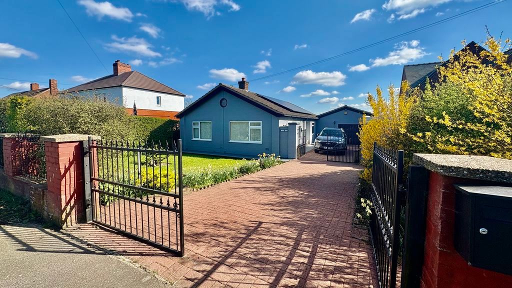 Property photo 1 of 17 Photo 17