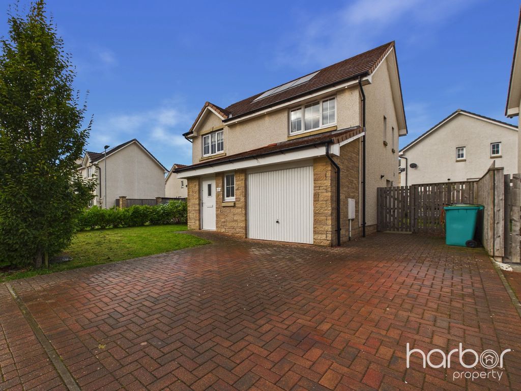 Property photo 1 of 18 5904960