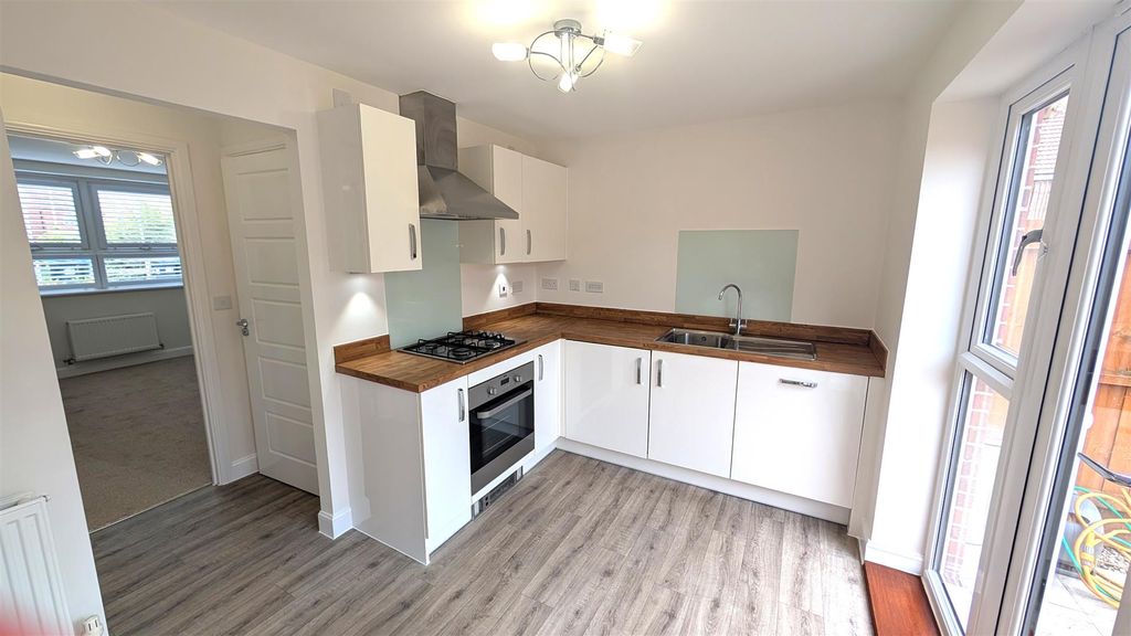 Property photo 3 of 10 Pxl_20260414_130552709.Jpg