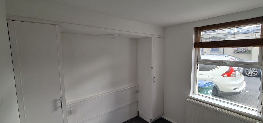 Property photo 2 of 8 Living Room