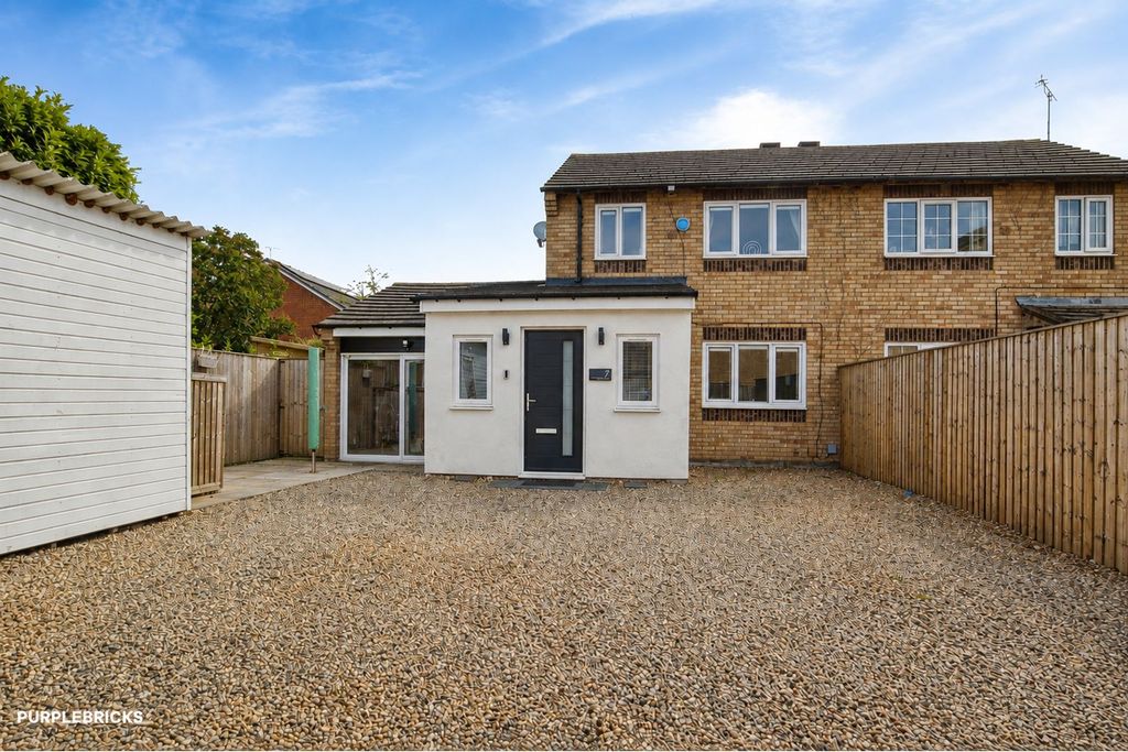 Property photo 1 of 37