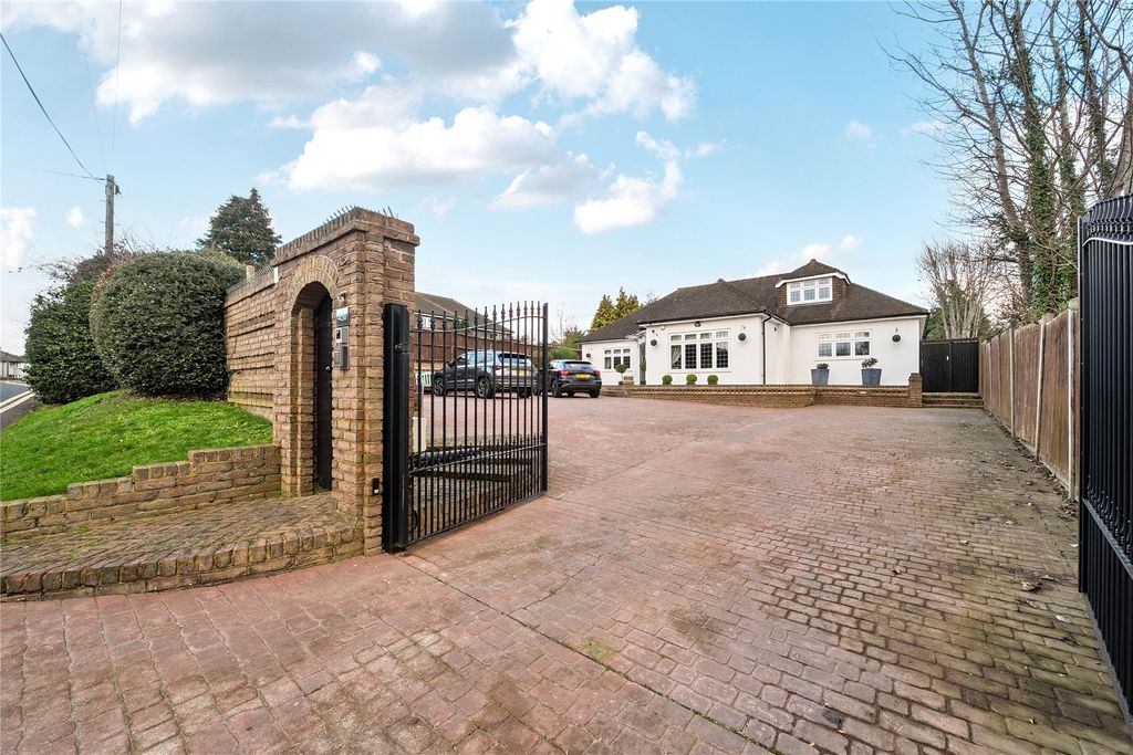 Property photo 1 of 21 Picture No. 02