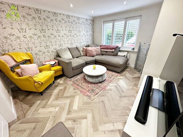 Property photo 3 of 21