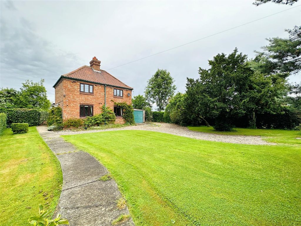 Property photo 1 of 23