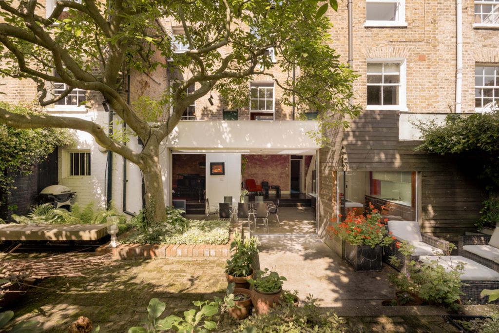 Property photo 1 of 45
