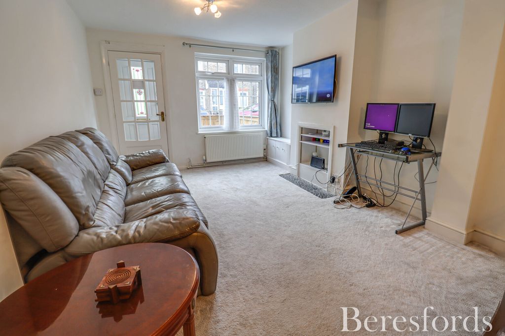 Property photo 3 of 16 Picture No. 08