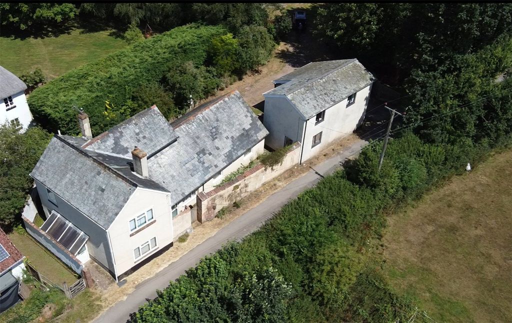 Property photo 2 of 32 Aerial 1