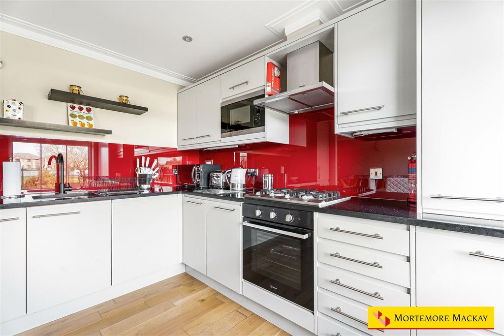 Additional image 10 of 2 bed flat for saleVillage Road, Enfield EN1