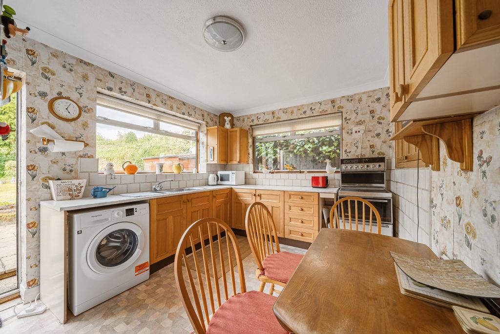 Property photo 3 of 10 4351363