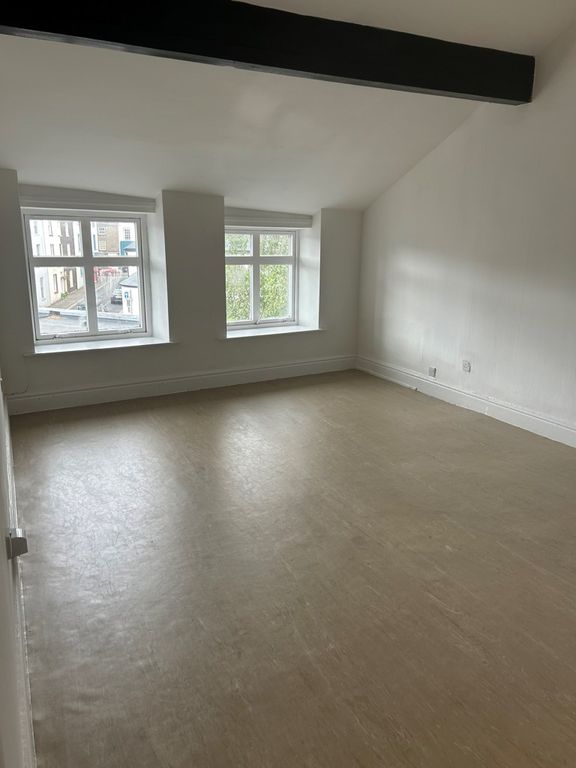 Property photo 3 of 7 Photo 3