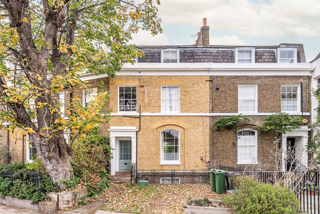 Property photo 1 of 14