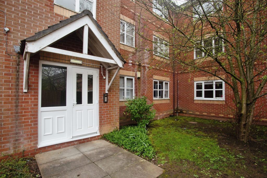 Property photo 2 of 15