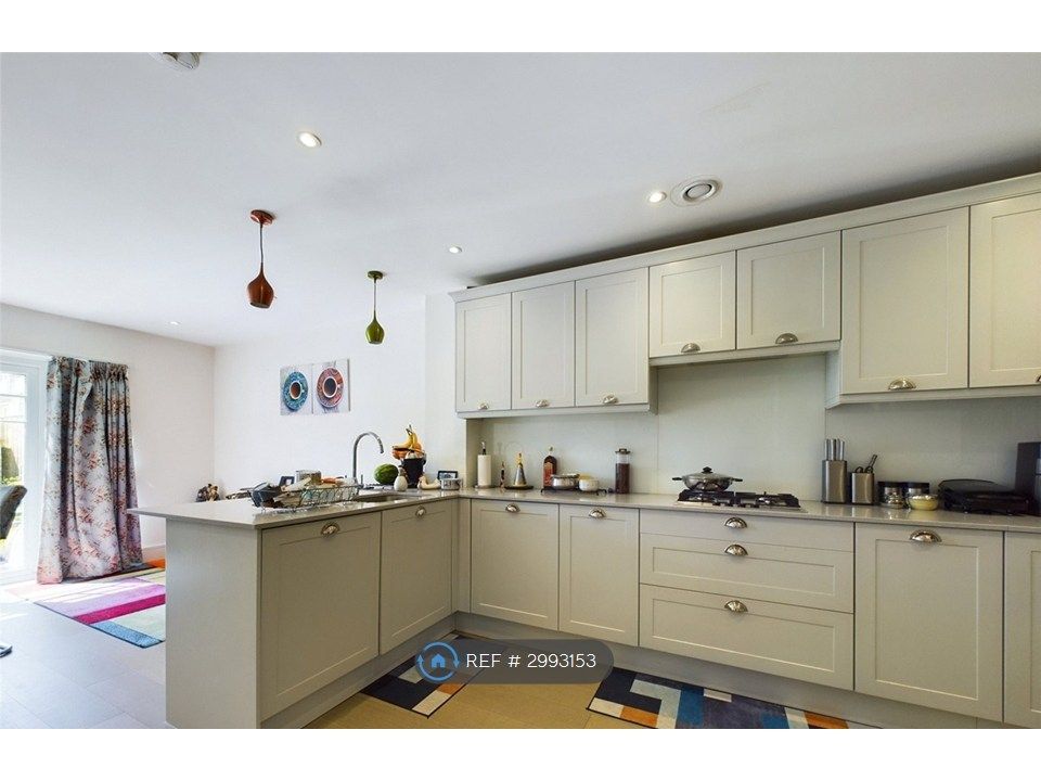 Property photo 2 of 8 Open Plan Kitchen - 1