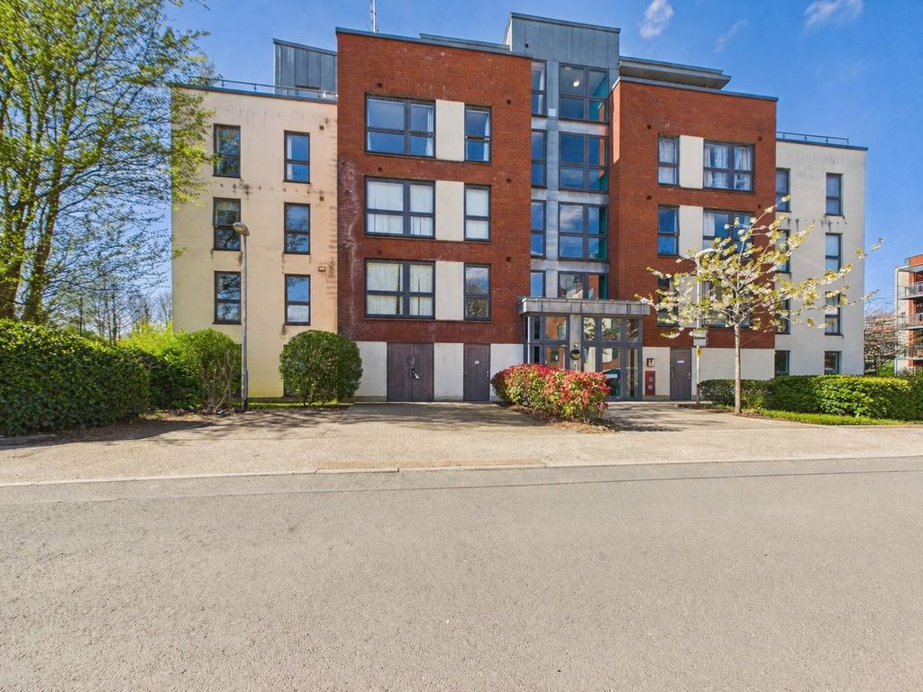 Property photo 1 of 12