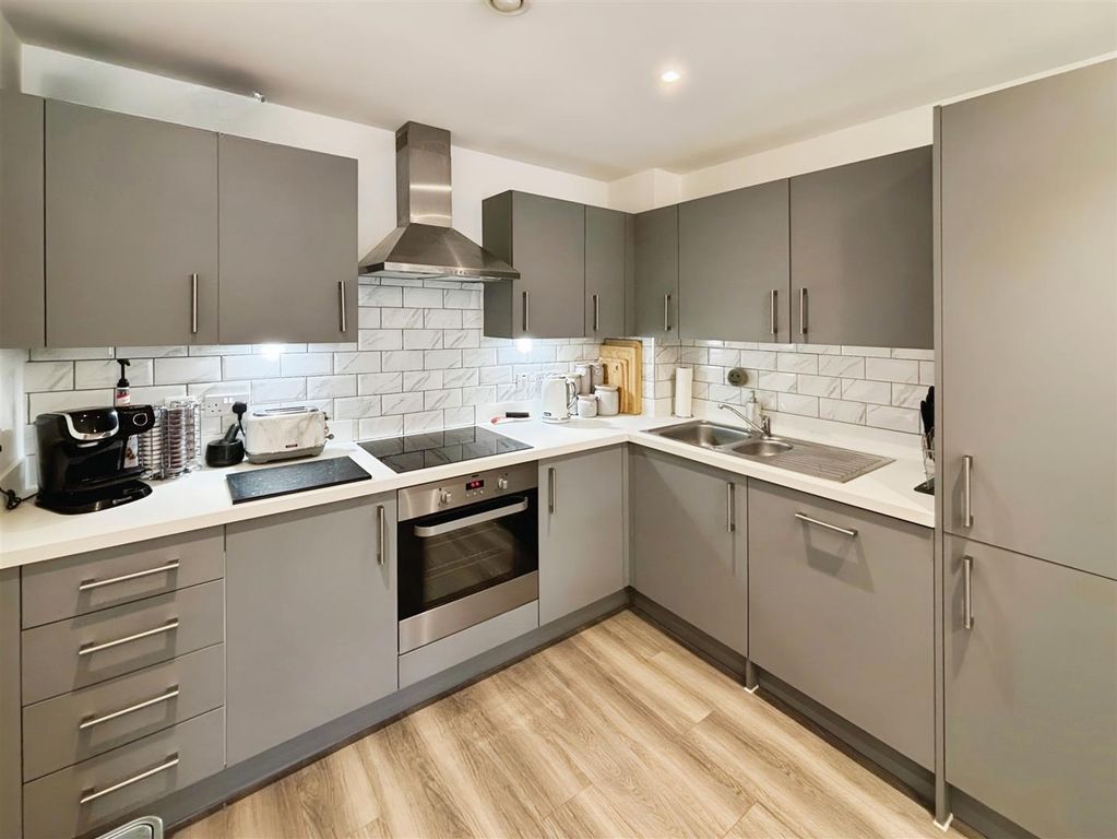 Property photo 2 of 16 Editedimage-3Ea481Fa-1192-485B-91F4-3860002d7017 2