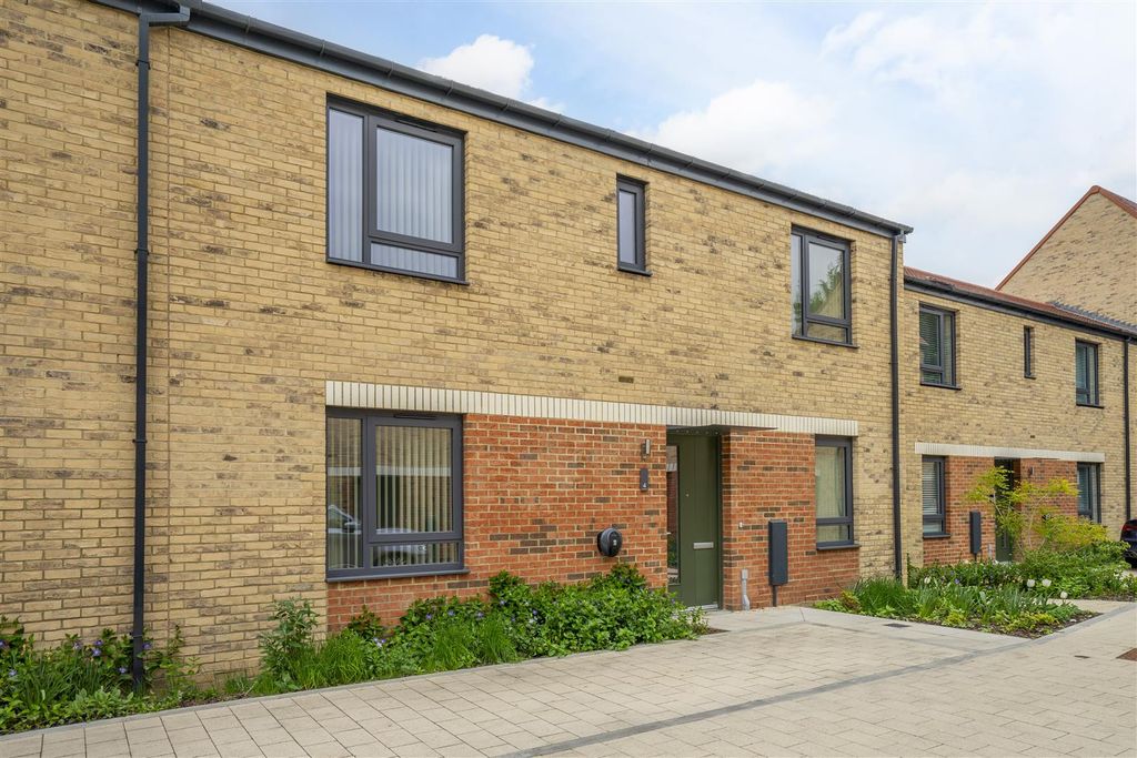 Property photo 1 of 15 4Lm-16.Jpg