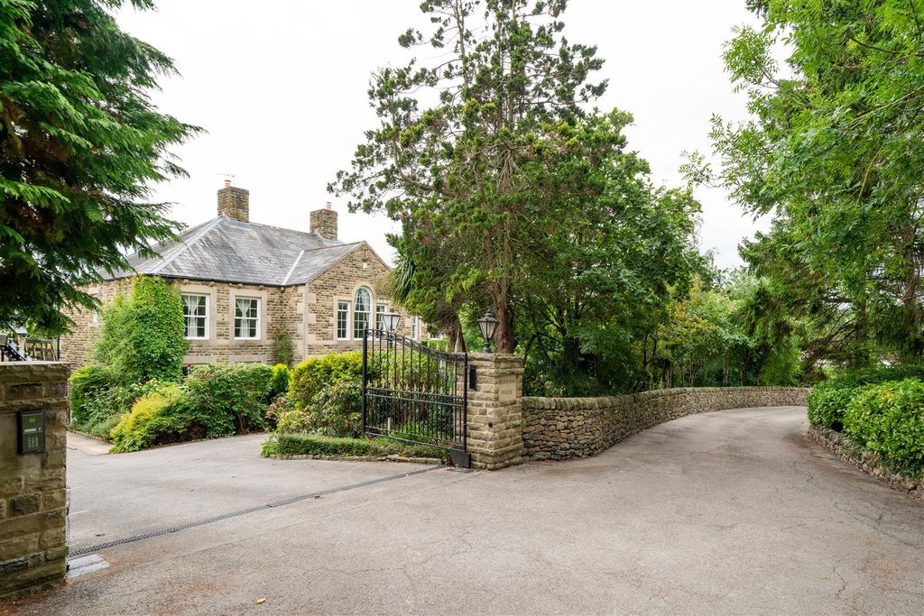 Property photo 3 of 57 Externals-2.Jpg