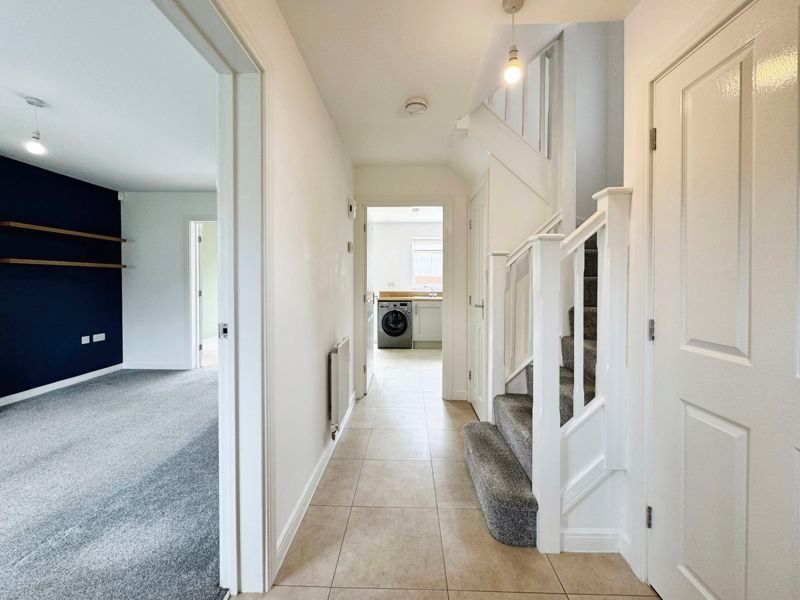 Property photo 2 of 14 Photo 8