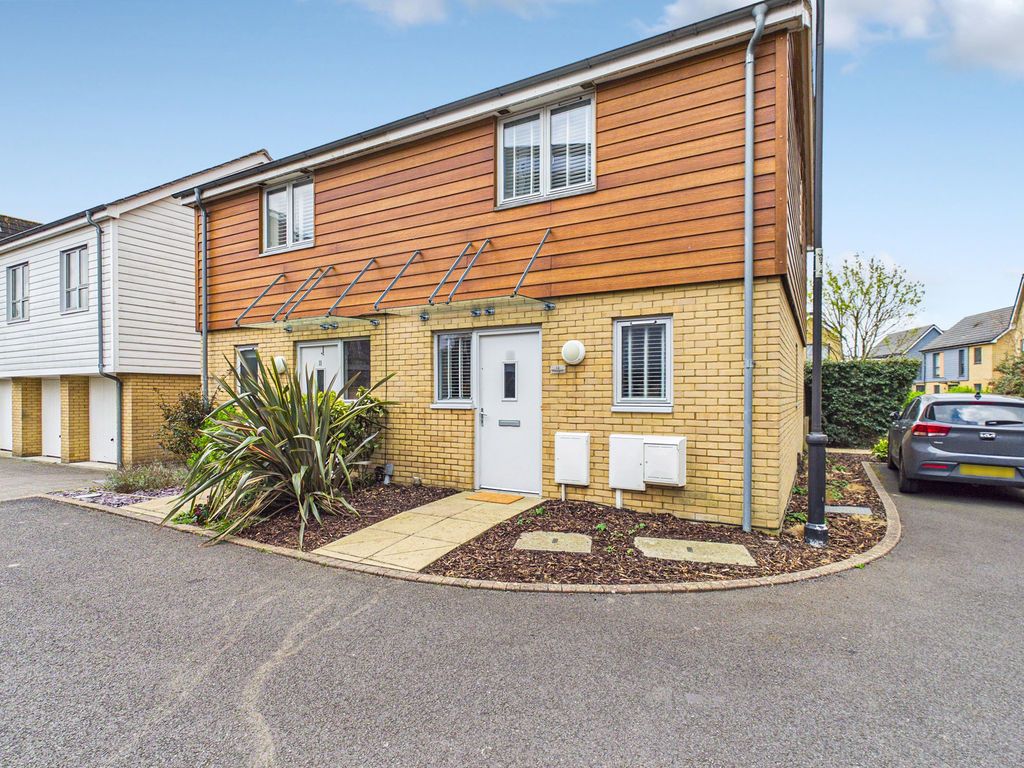 Property photo 1 of 13 Photo 17