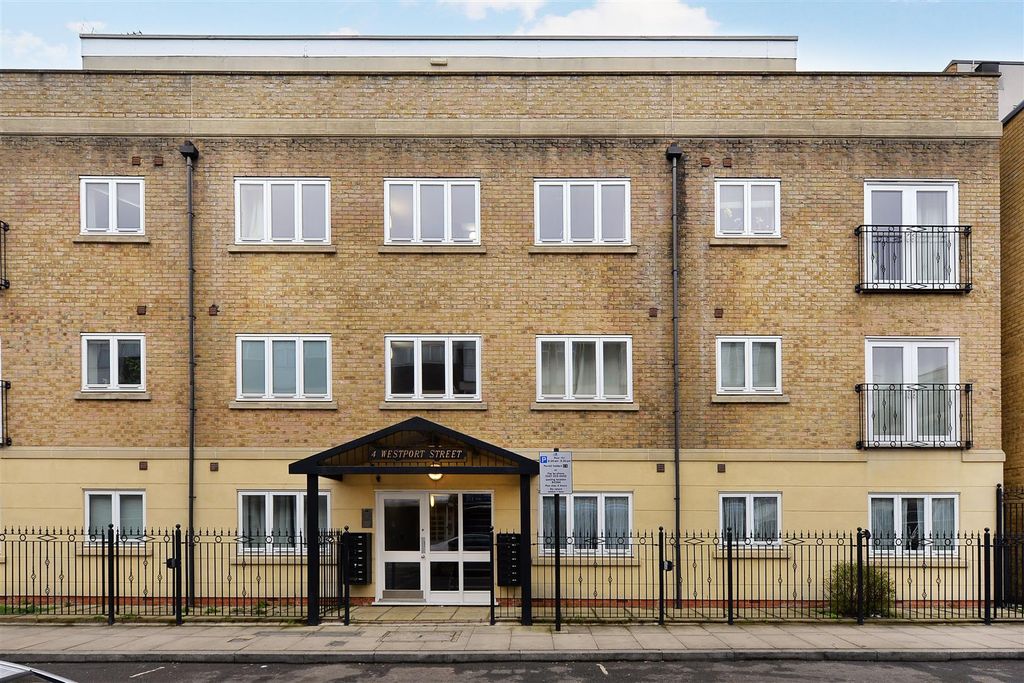 Property photo 1 of 4 Westport-Street (10).Jpg