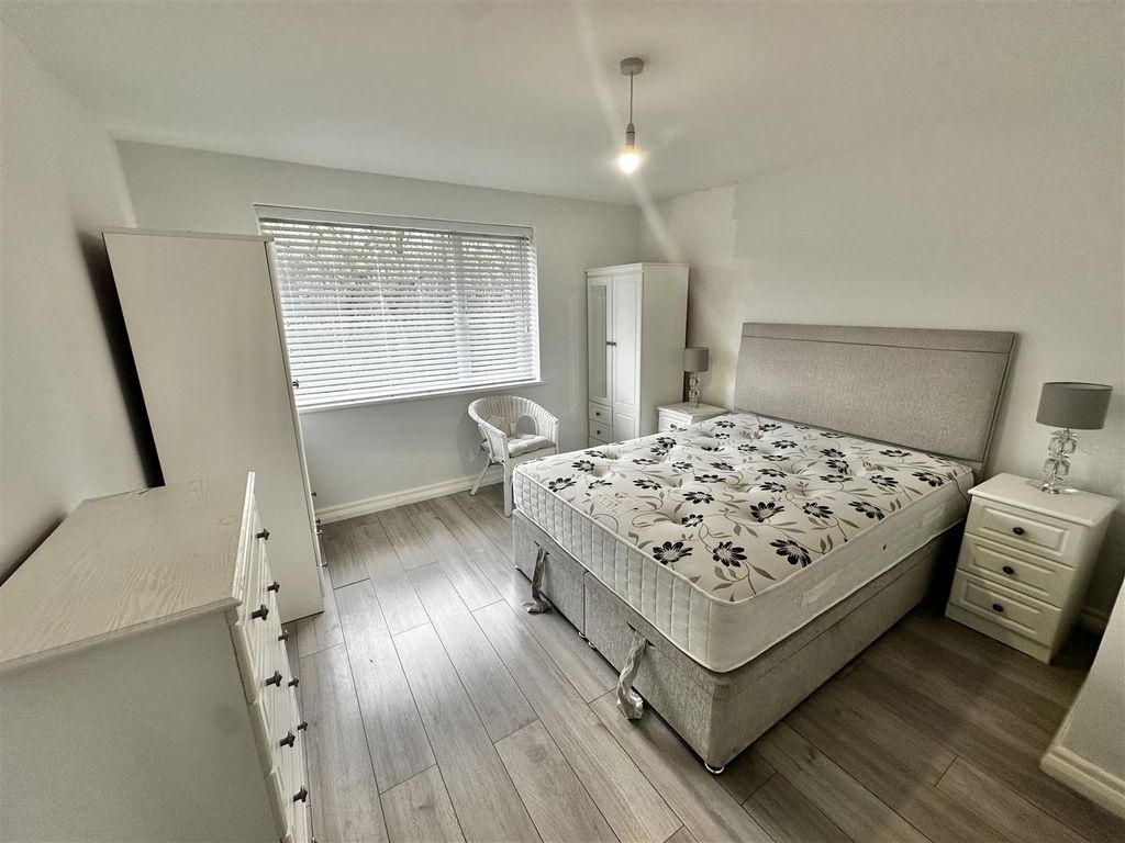 Property photo 3 of 5 Img_2281.Jpg