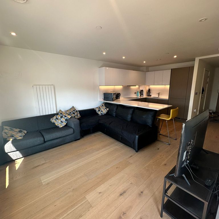 Property photo 2 of 10