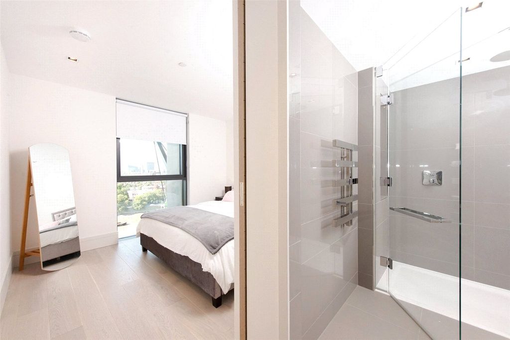 Property photo 3 of 32 Picture No. 66