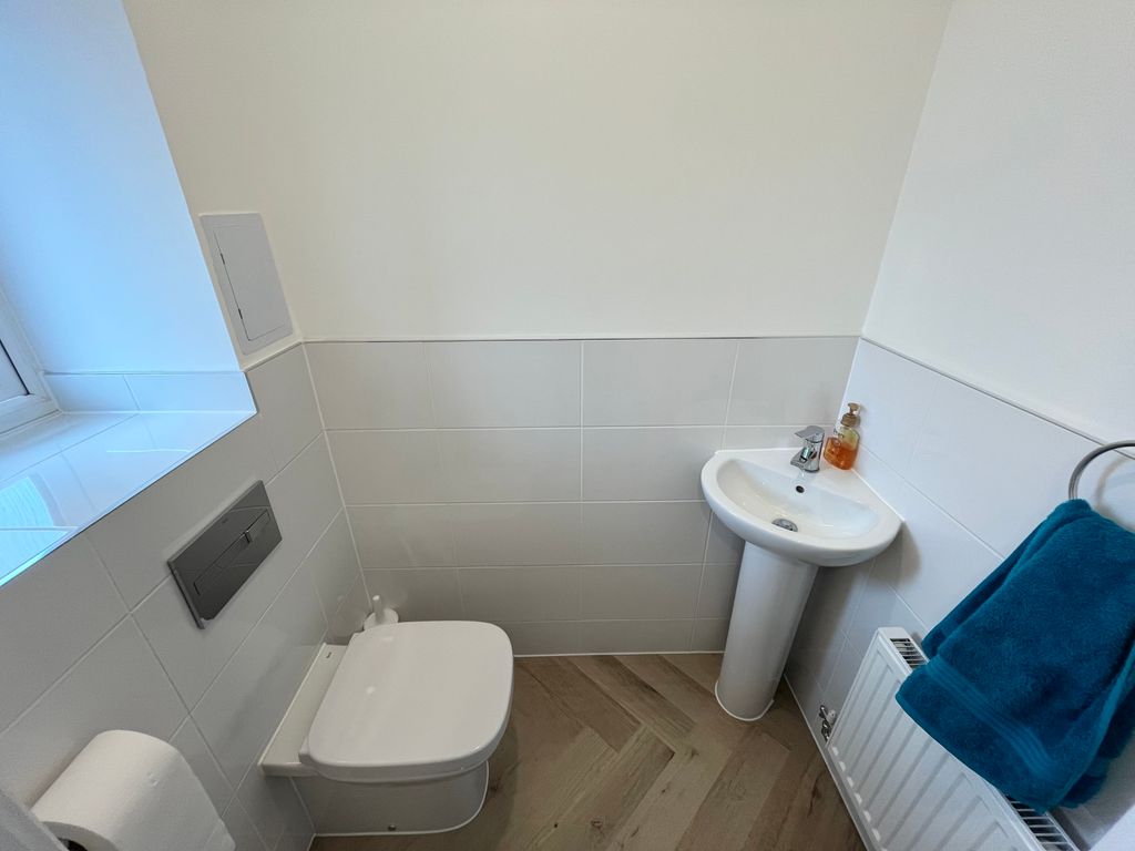 Property photo 2 of 9 Downstairs WC