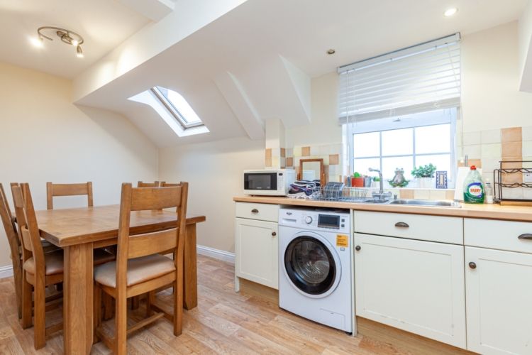 Property photo 3 of 9 267456-Std