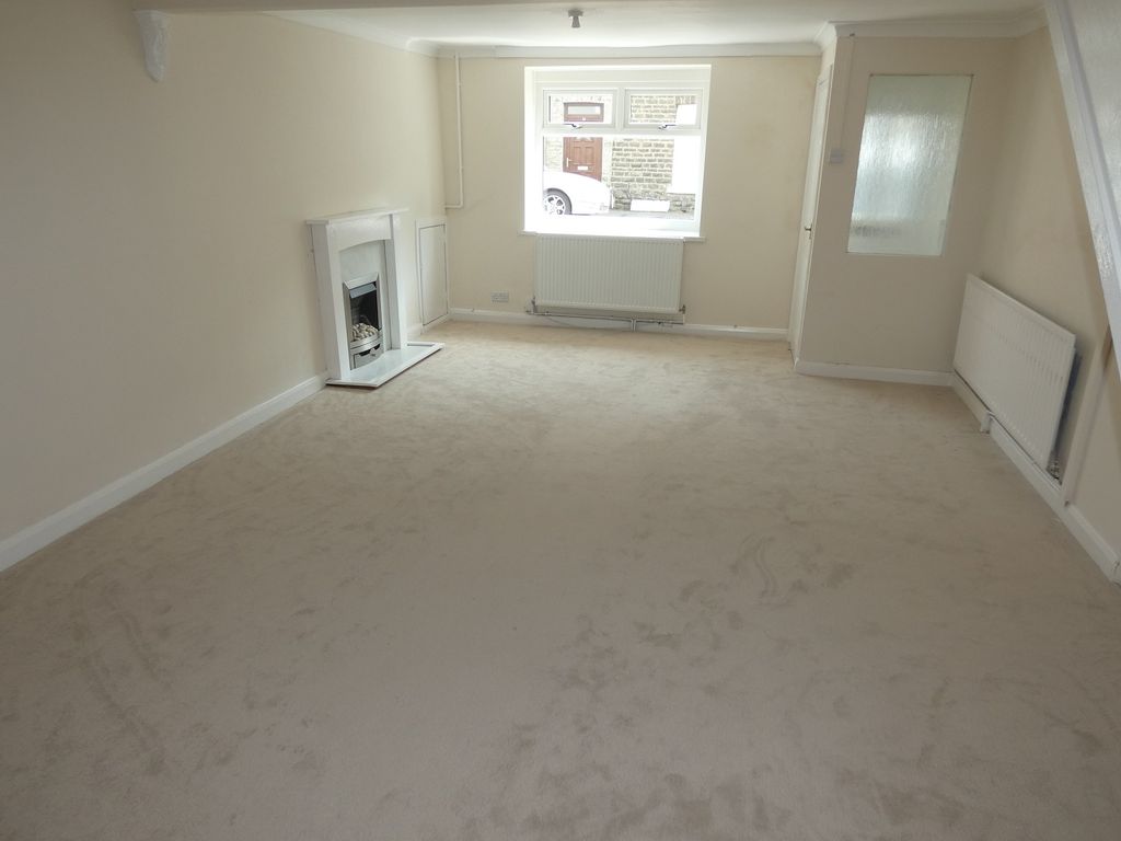 Property photo 2 of 12 Main Lounge