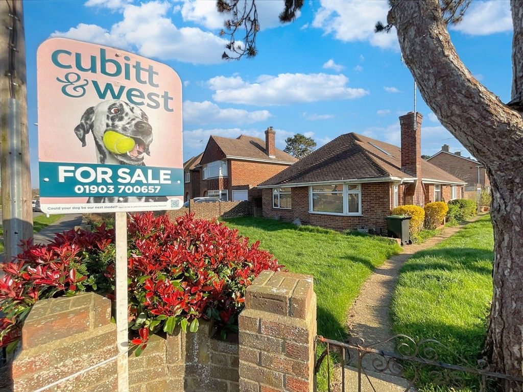 Property photo 1 of 16 Front