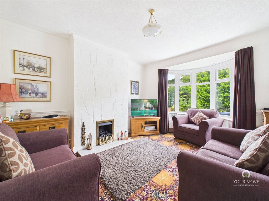 Property photo 2 of 12 Picture No. 13