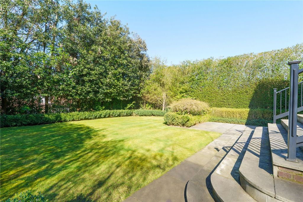 Property photo 2 of 21 Picture No. 29