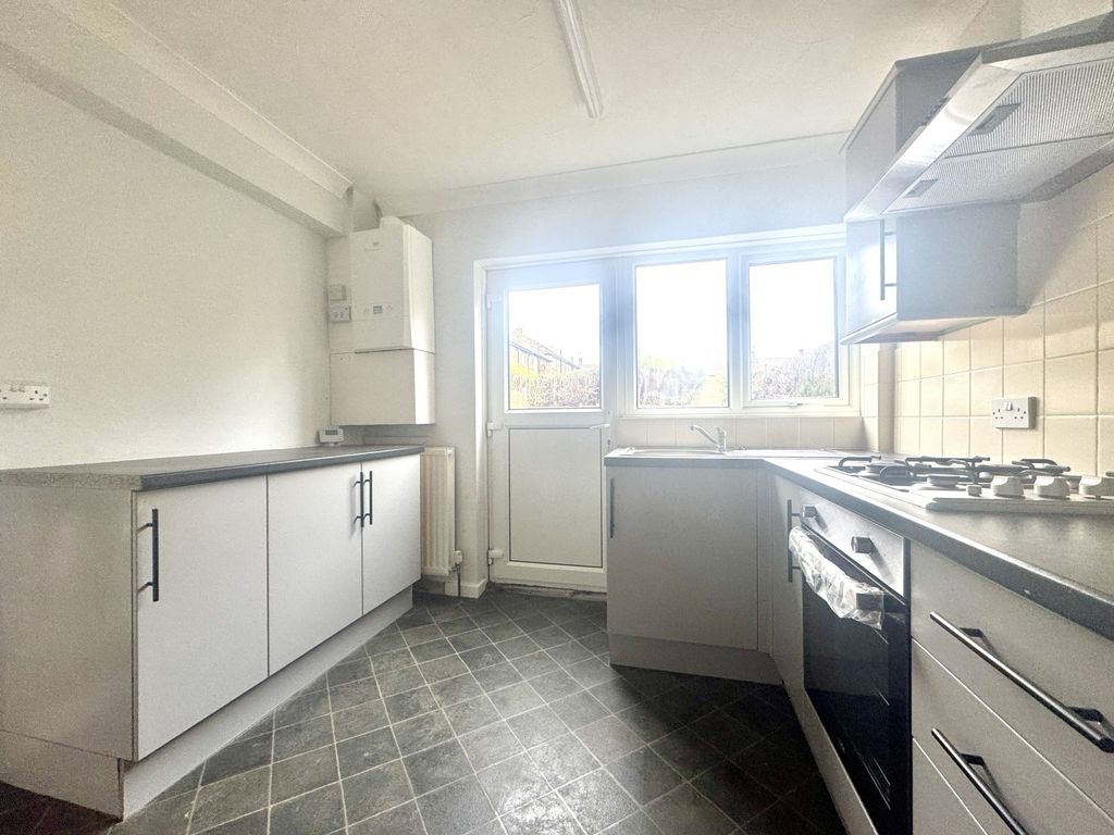 Property photo 3 of 12 Sheffield Best Estate Agent