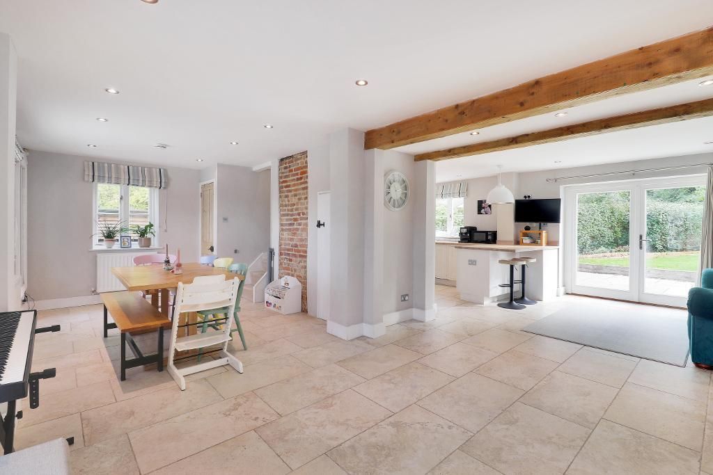 Property photo 3 of 18 Photo 3