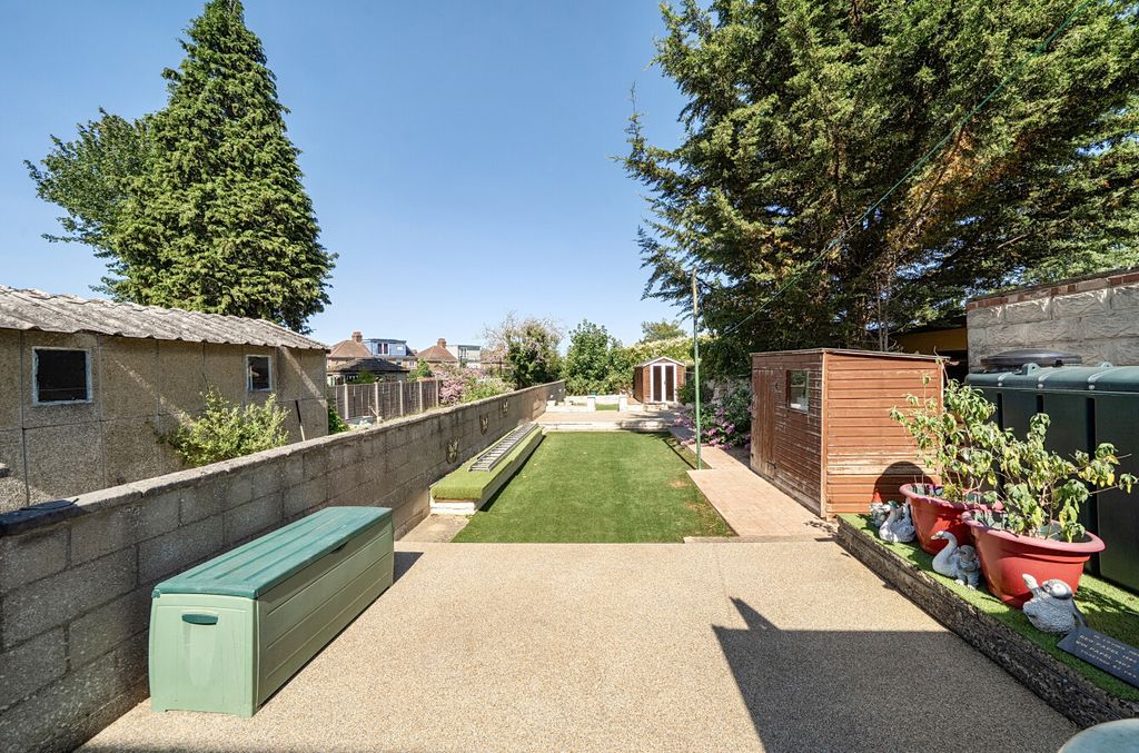 Property photo 2 of 14 Rear Garden
