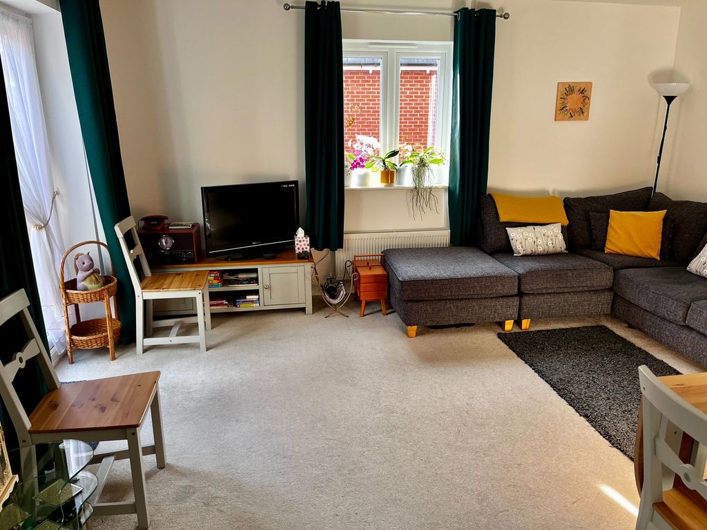 Property photo 3 of 15