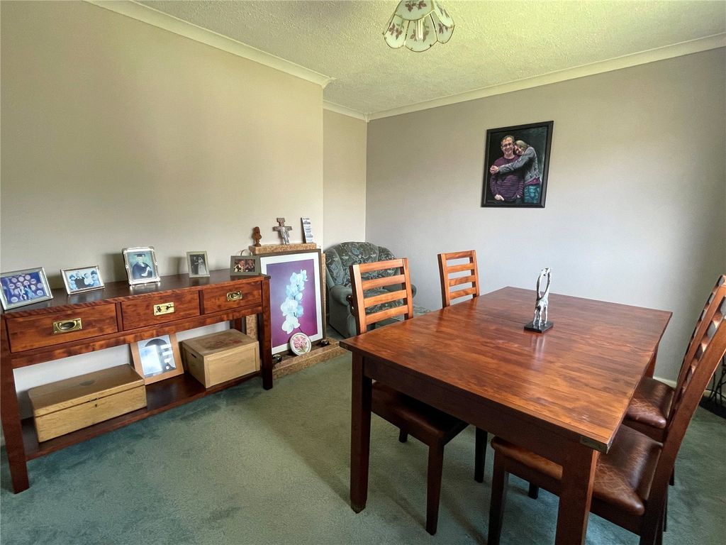 Property photo 3 of 12 Picture No. 09