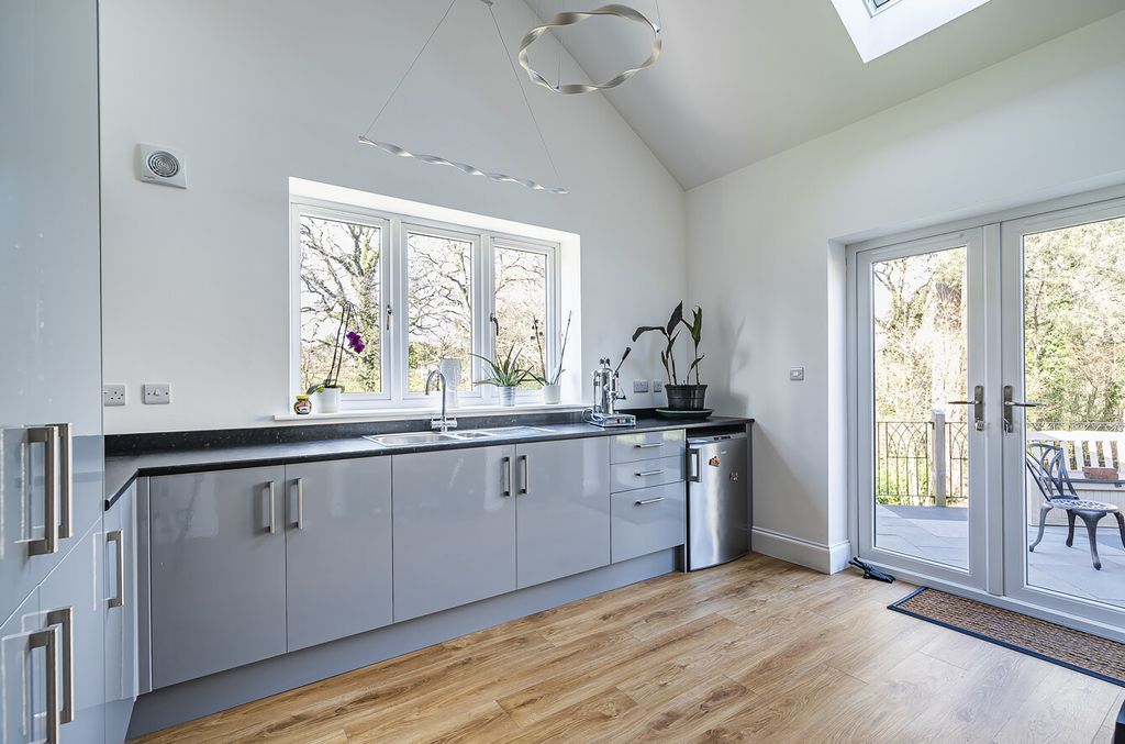 Additional image 15 of 5 bed detached house for saleBendarroch Road, West Hill, Ottery St. Mary, Devon EX11