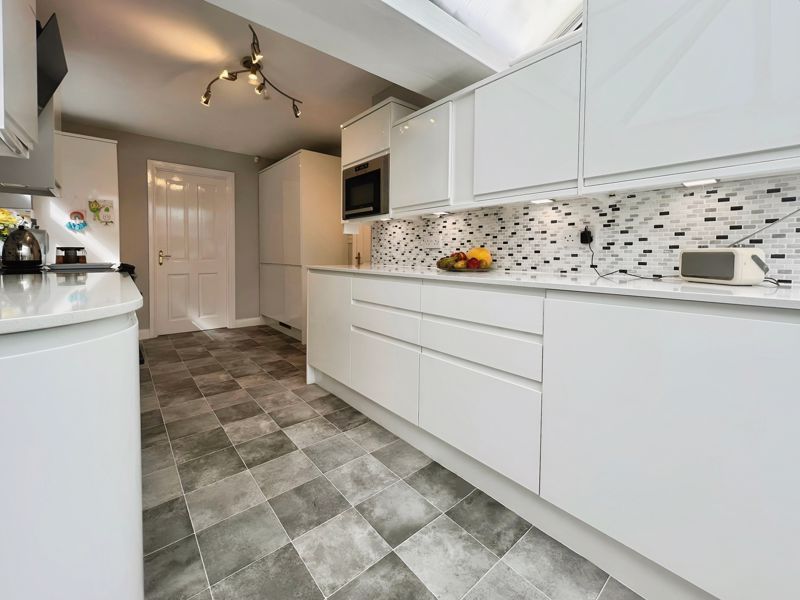 Property photo 2 of 34 Photo 38