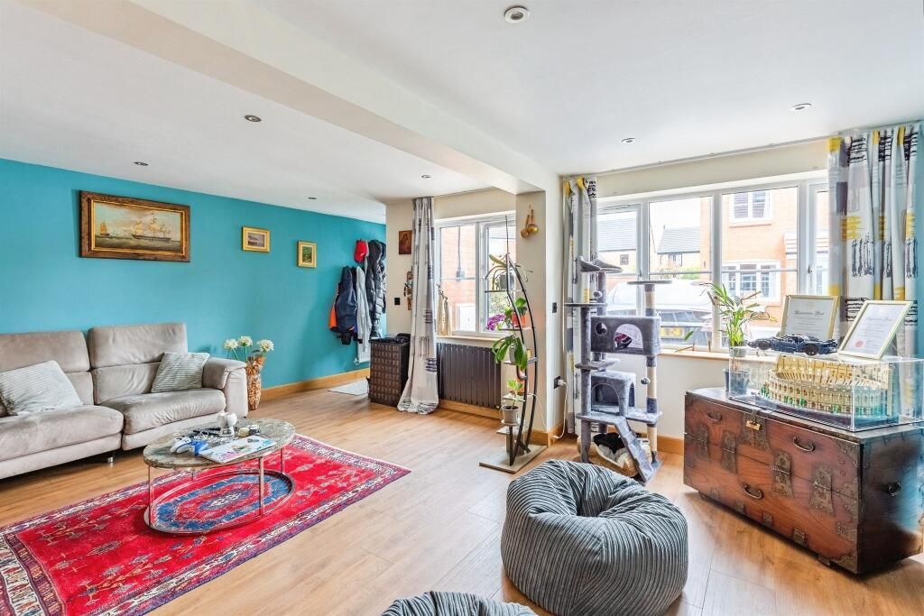 Property photo 3 of 16