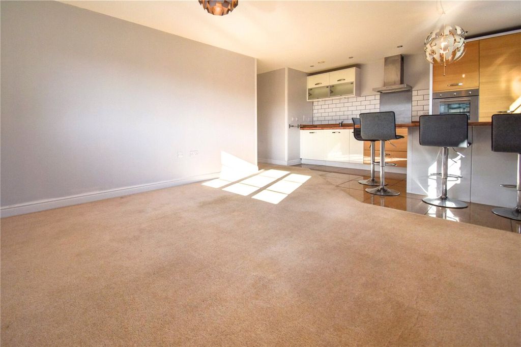 Property photo 3 of 15 Picture No. 19