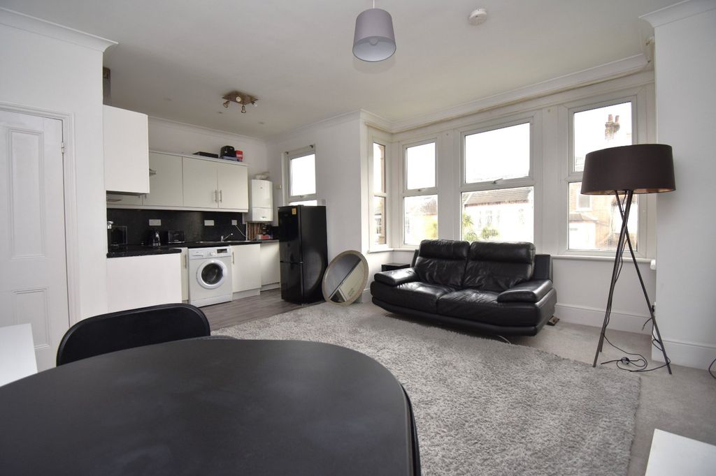 Property photo 2 of 11 Reception Room