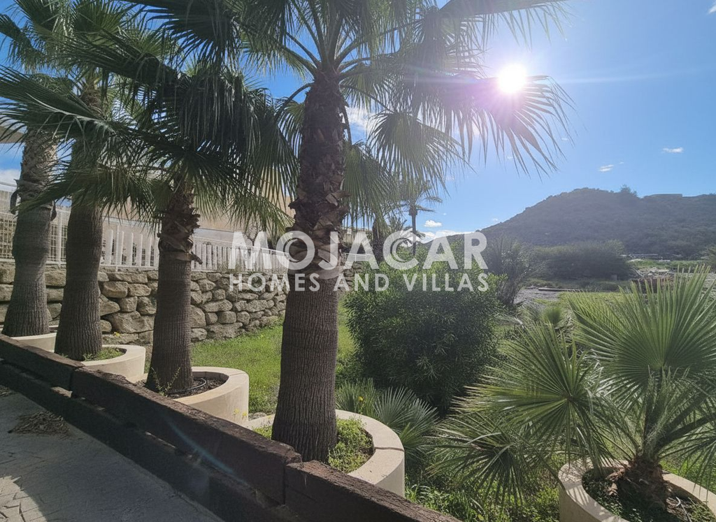 Property photo 3 of 64