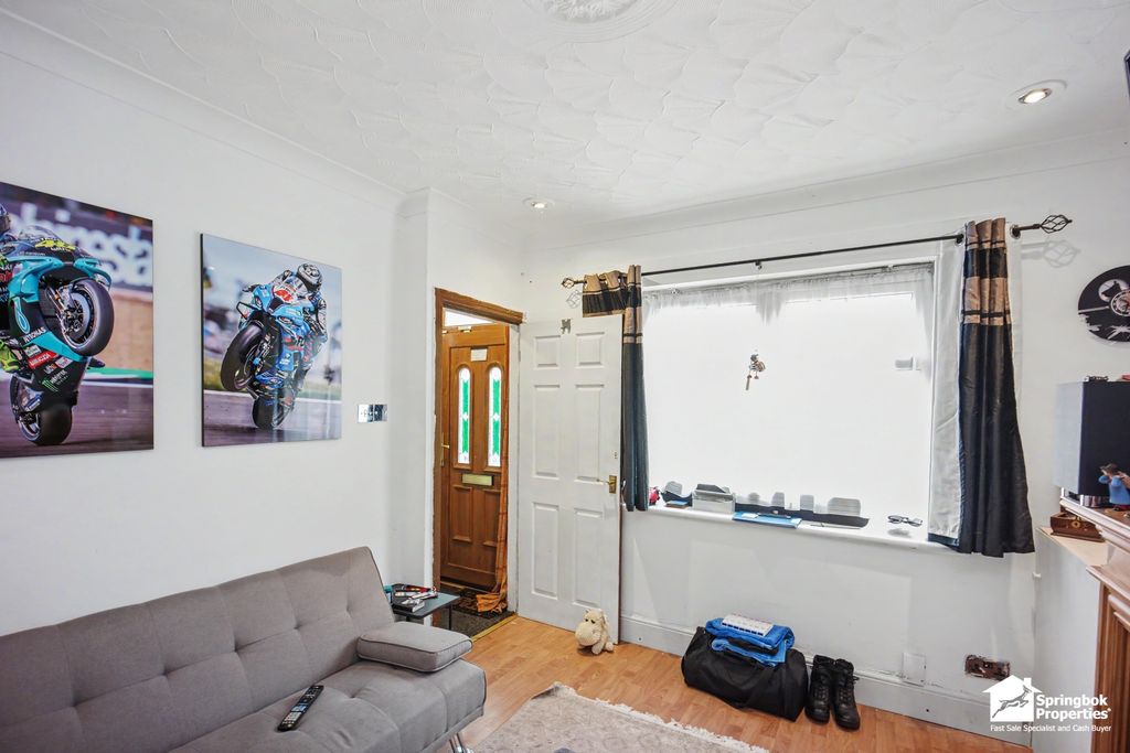 Property photo 2 of 14 Image 1