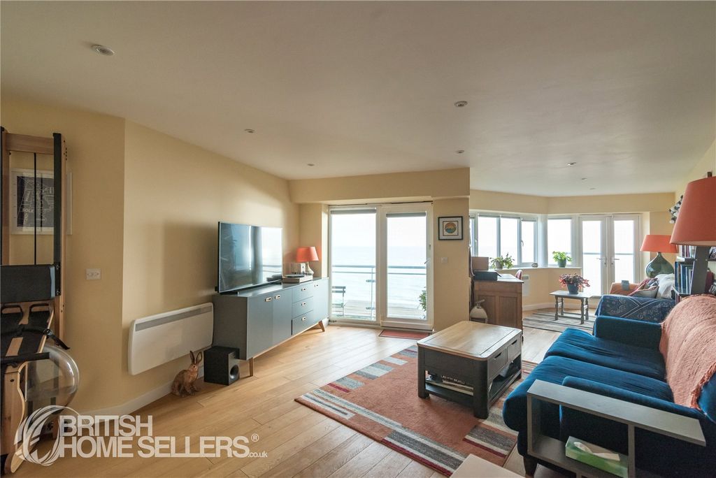 Property photo 2 of 15 Picture No. 08