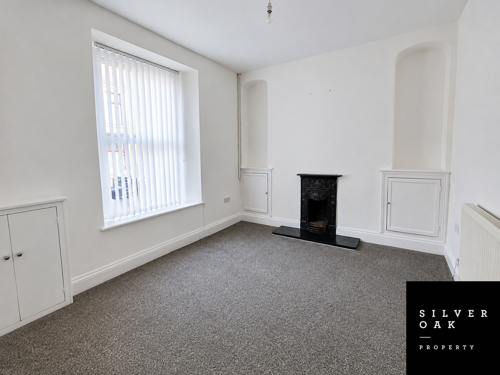 Property photo 2 of 9 2